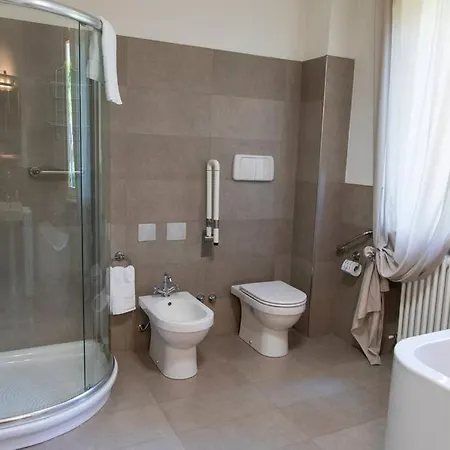 Fiore Nel Borgo D'arte By Yohome Villa Novilara