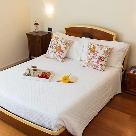 Fiore Nel Borgo D'arte By Yohome Villa *